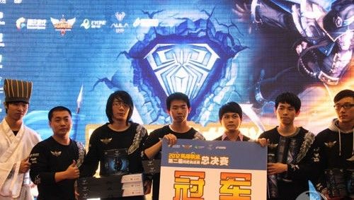 势与队伍构 势与队伍构